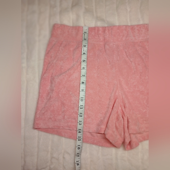 Juicy Couture Pink Velour Hoodie & Shorts Set – Size L (NWOT) - Picture 13 of 16